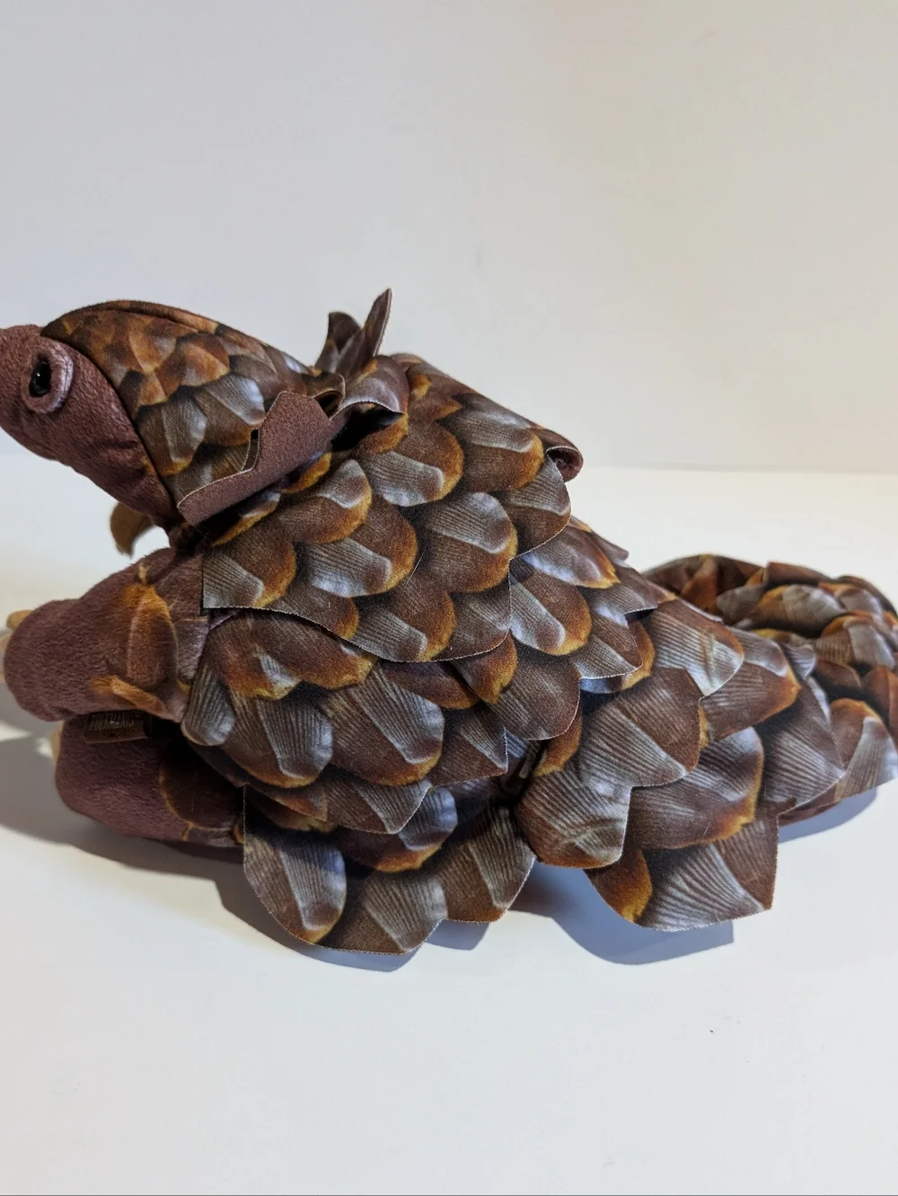 Folkmanis Pangolin Anteater Hand Puppet Full Body Plush Realistic Animal Toy - Picture 4 of 7